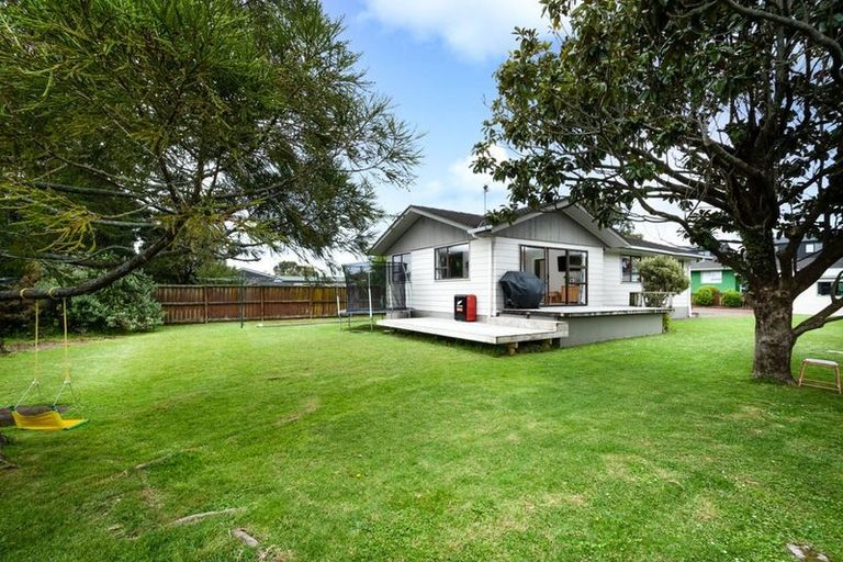 Photo of property in 99 Bruce Mclaren Road, Henderson, Auckland, 0612