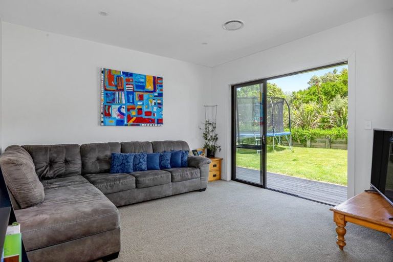 Photo of property in 39 Bayview Park Lane, Orewa, 0931