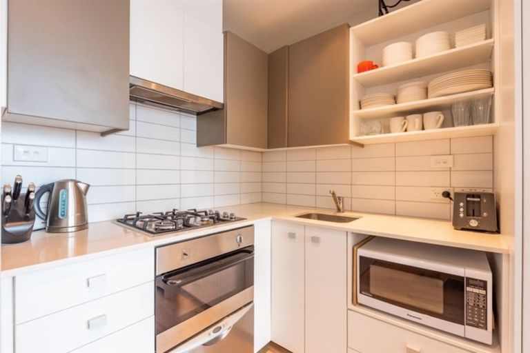 Photo of property in Trinity Apartments, 607/19 College Street, Te Aro, Wellington, 6011