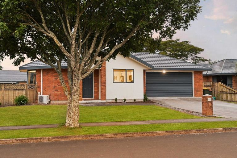 Photo of property in 26 Aldershot Place, Nawton, Hamilton, 3200