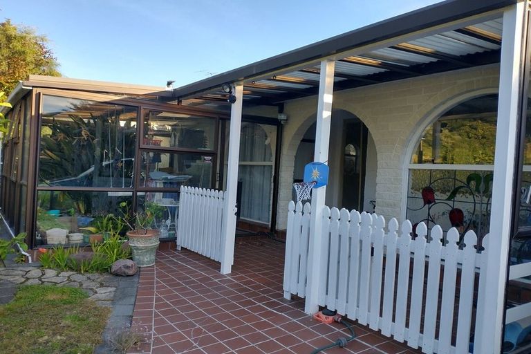 Photo of property in 1/26 Marlborough Street, Silverstream, Upper Hutt, 5019