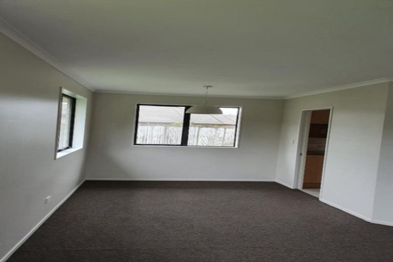 Photo of property in 47 Redcastle Drive, East Tamaki, Auckland, 2013