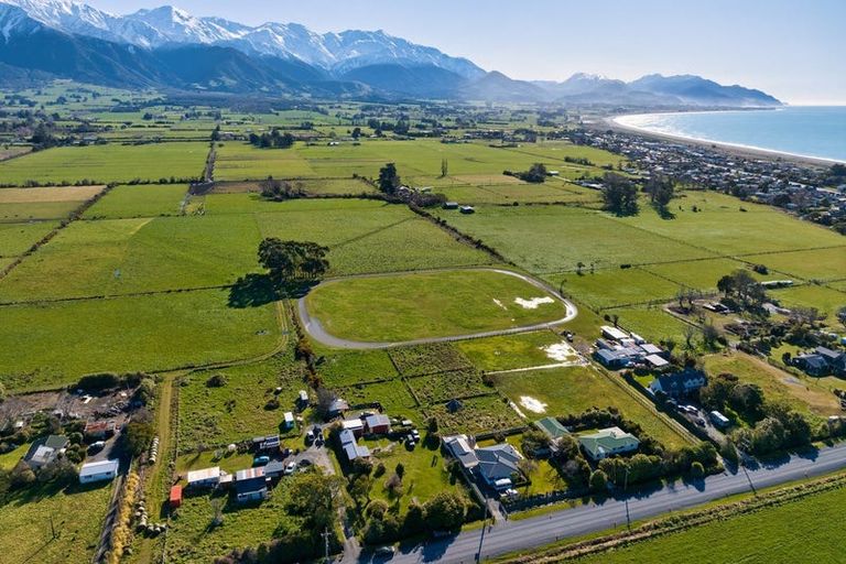 Photo of property in 50 Hawthorne Road, Kaikoura, 7300
