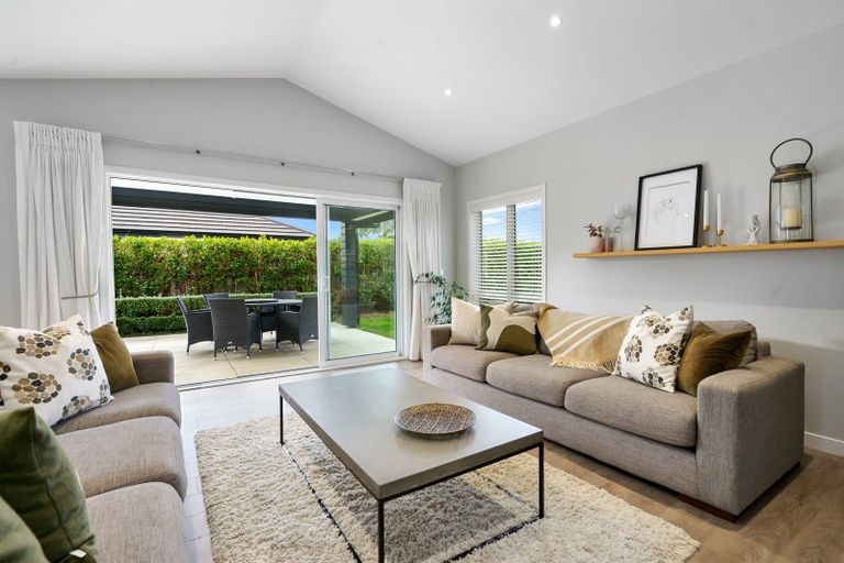 Photo of property in 50 Jarrett Terrace, Leamington, Cambridge, 3432