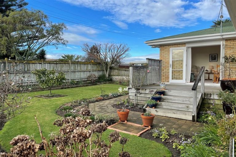 Photo of property in 33a Hillstone Avenue, Gate Pa, Tauranga, 3112
