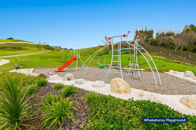 Photo of property in 67 Whakaturou Crescent, Pyes Pa, Tauranga, 3112