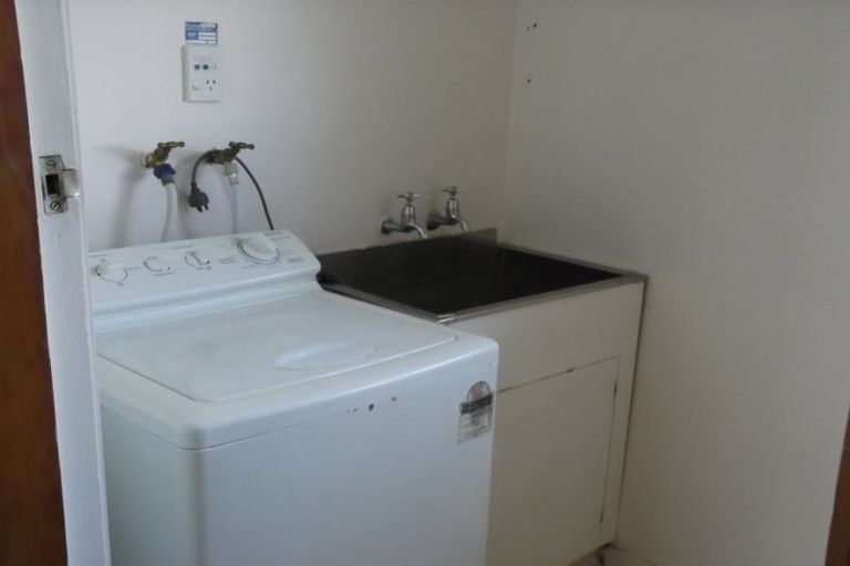 Photo of property in 18 Winton Street, St Albans, Christchurch, 8014