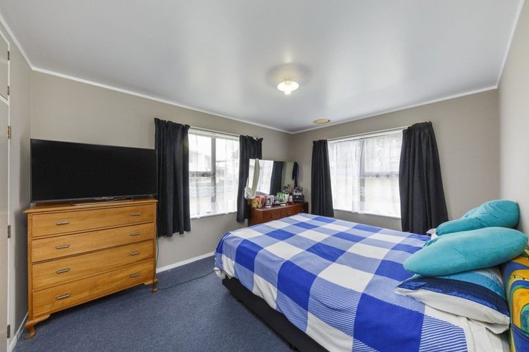 Photo of property in 42 Fraser Drive, Feilding, 4702