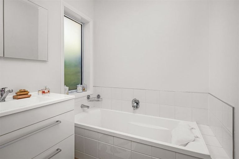 Photo of property in 256 Bannockburn Road, Cromwell, 9384