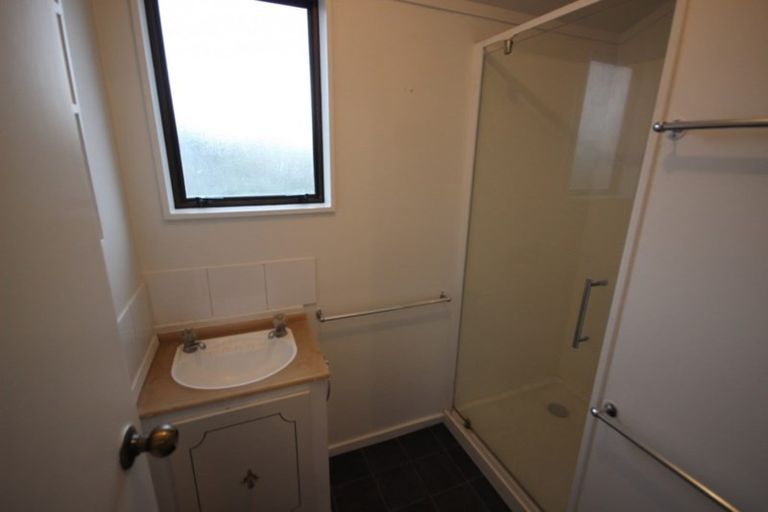 Photo of property in 16 Keeling Street, West End, Palmerston North, 4412