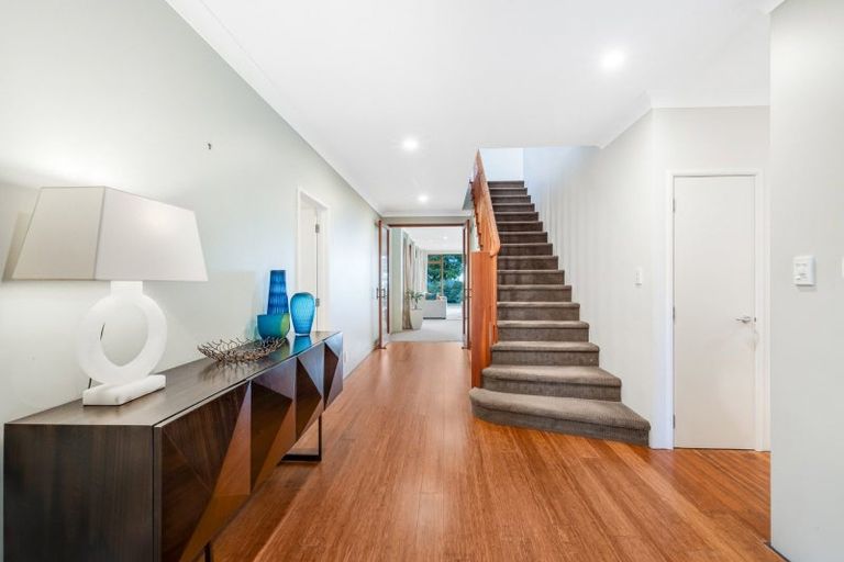 Photo of property in 247 Broomfields Road, Whitford, Howick, 2571