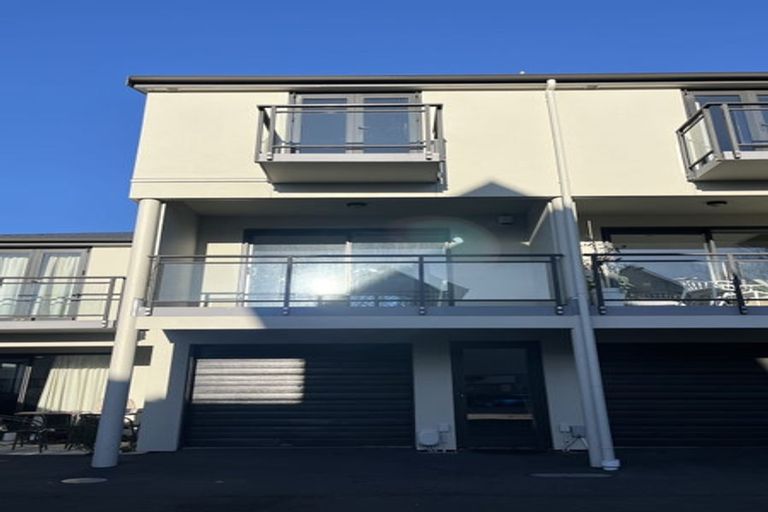 Photo of property in 4/28 Southampton Street, Sydenham, Christchurch, 8023