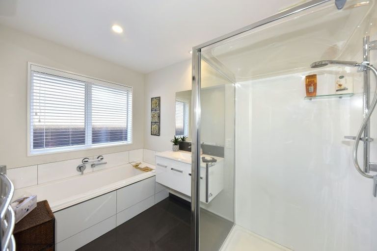 Photo of property in 11 Brockelbank Drive, Kaiapoi, 7630