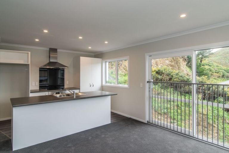 Photo of property in 22 Rarangi Way, Owhiro Bay, Wellington, 6023