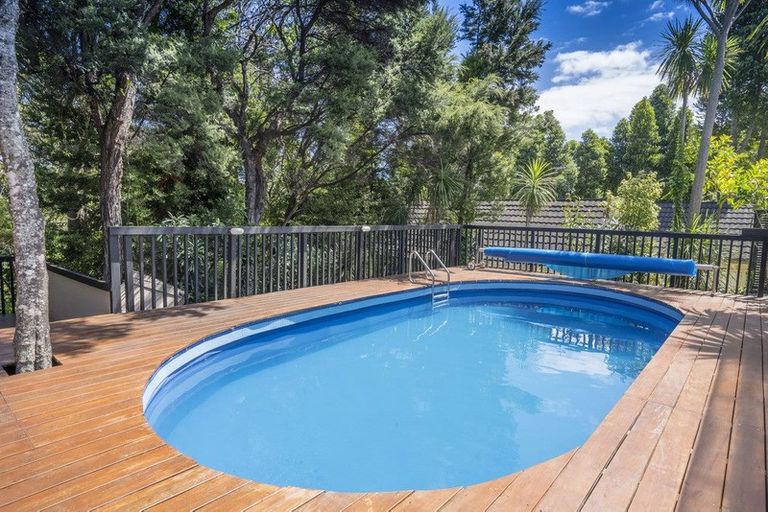 Photo of property in 26 Barlow Place, Chatswood, Auckland, 0626