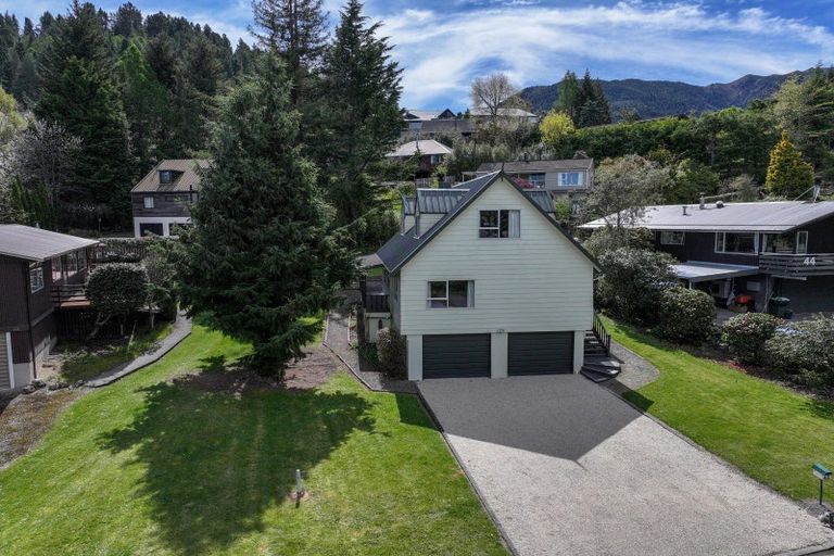 Photo of property in 42 Chalet Crescent, Hanmer Springs, 7334