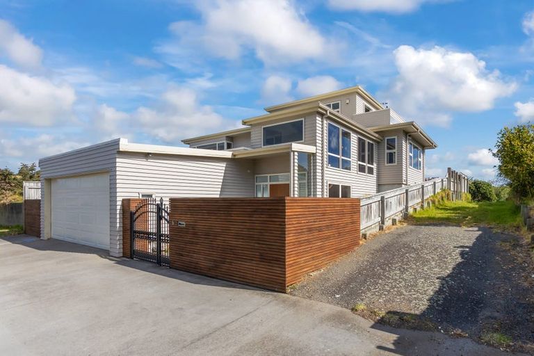 Photo of property in 6 Mahana Road, Paraparaumu Beach, Paraparaumu, 5032