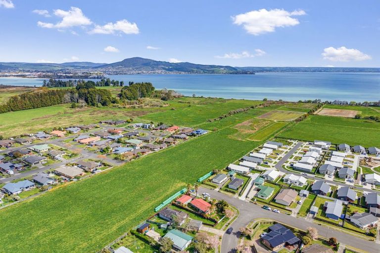 Photo of property in 17 Mansfield Road, Owhata, Rotorua, 3010
