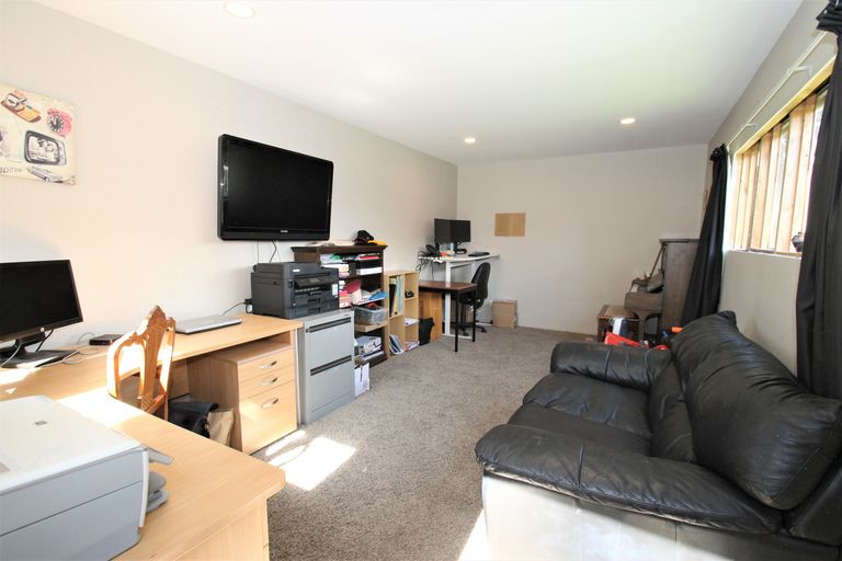 Photo of property in 14 Cedar Crescent, Mosgiel, 9024