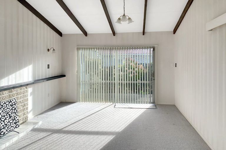 Photo of property in 23 Cargill Avenue, Feilding, 4702