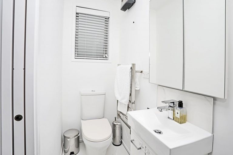 Photo of property in 18 Rosewood Drive, Rosedale, Invercargill, 9810