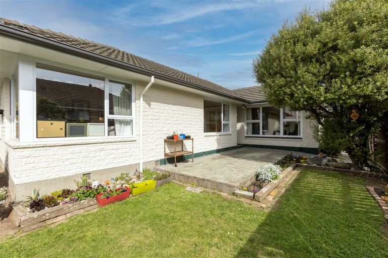 Photo of property in 1/26 Staveley Street, Avonhead, Christchurch, 8042