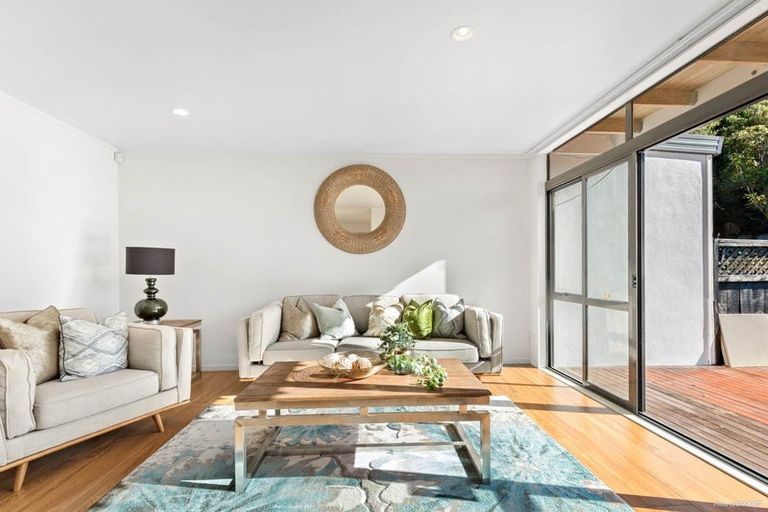 Photo of property in 16/61a Birkdale Road, Birkdale, Auckland, 0626