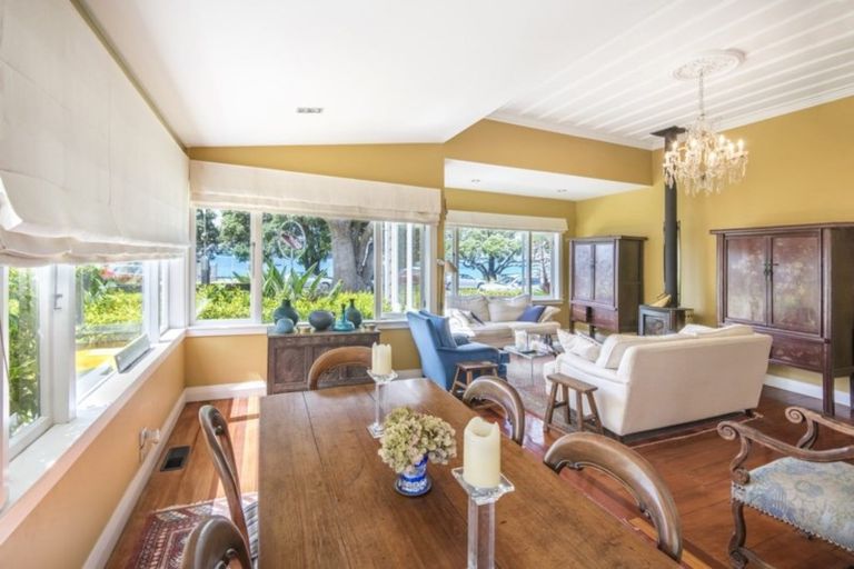 Photo of property in 43 King Edward Parade, Devonport, Auckland, 0624