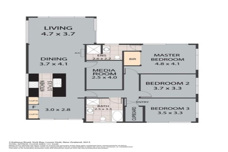 Photo of property in 3 Kaitawa Road, York Bay, Lower Hutt, 5013