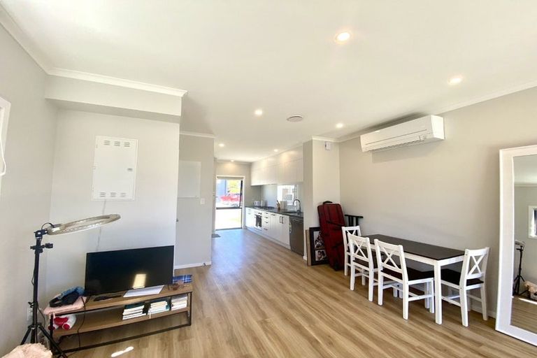 Photo of property in 6 Gloaming Lane, Wallaceville, Upper Hutt, 5018