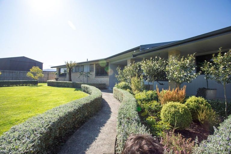 Photo of property in 20 Smith Street, Dannevirke, 4930