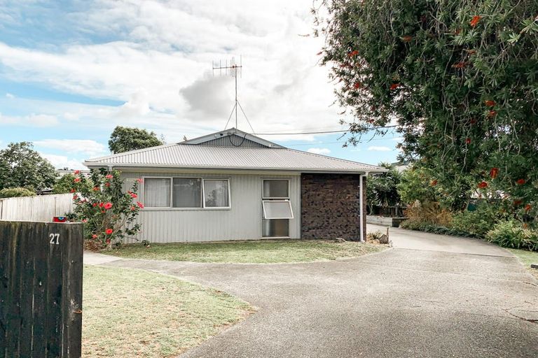 Photo of property in 27a Bream Bay Drive, Ruakaka, 0116