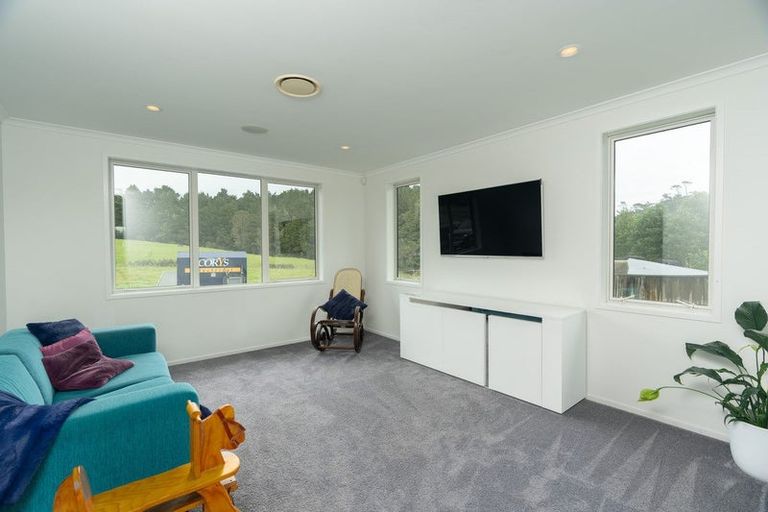 Photo of property in 160 Gray Road, Te Kamo, Kamo, 0185