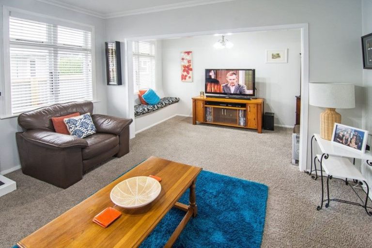 Photo of property in 62 Raglan Street, Lansdowne, Masterton, 5810