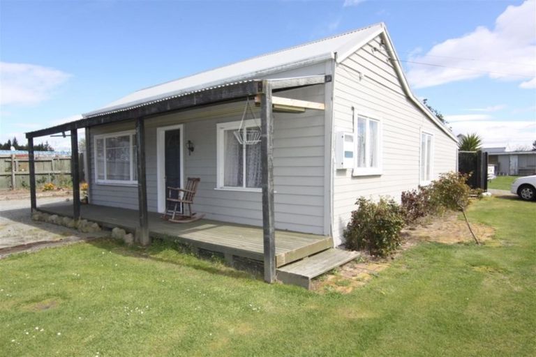 Photo of property in 66 Waimate Highway, Saint Andrews, 7988