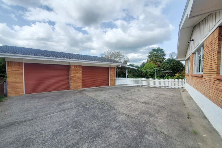 Photo of property in 18 Magnolia Avenue, Opaheke, Papakura, 2113