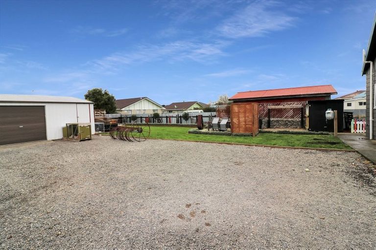 Photo of property in 52 Burns Street, Dannevirke, 4930