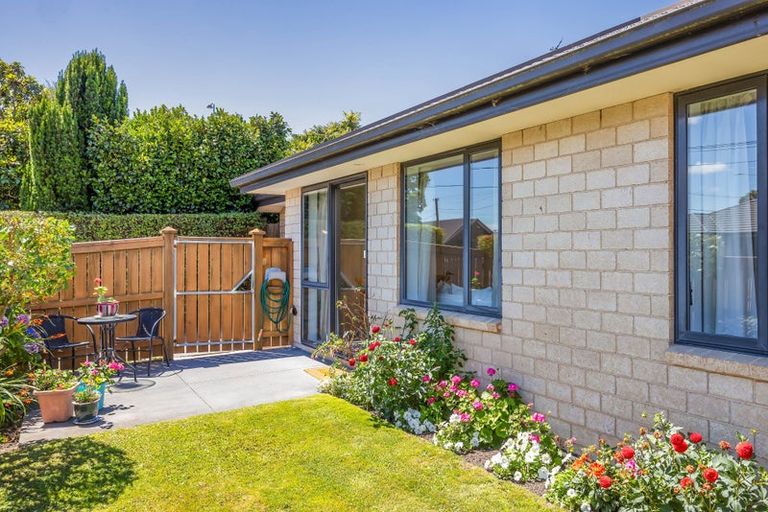 Photo of property in 1/50 Koromiko Street, Saint Martins, Christchurch, 8022
