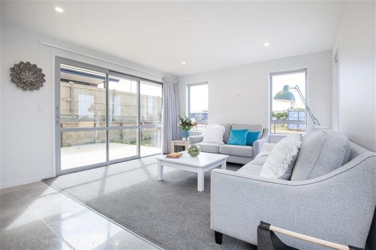 Photo of property in 61 Cyrus Street, Whalers Gate, New Plymouth, 4310