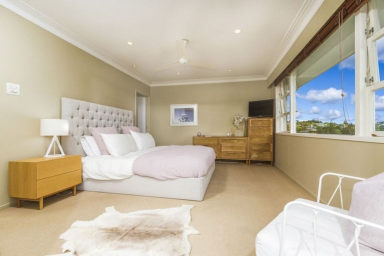 Photo of property in 13 Red Bluff Rise, Campbells Bay, Auckland, 0630