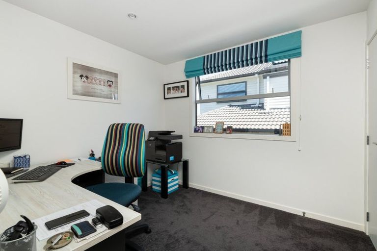 Photo of property in 116 Karewa Parade, Papamoa Beach, Papamoa, 3118