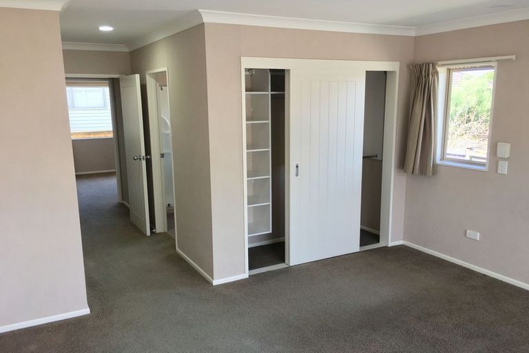Photo of property in 8 Finbar Close, Flat Bush, Auckland, 2019