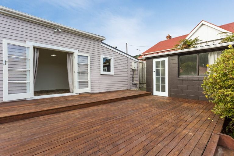 Photo of property in 10 Baldwin Street, North East Valley, Dunedin, 9010