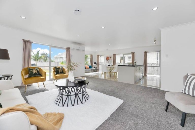 Photo of property in 75a Tabitha Crescent, Henderson, Auckland, 0612