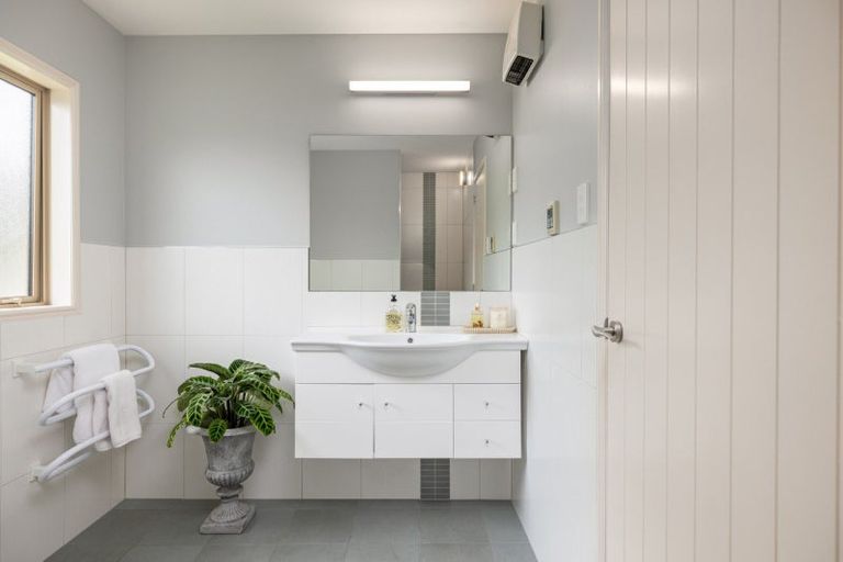 Photo of property in 60 Rexford Heights, Pyes Pa, Tauranga, 3112