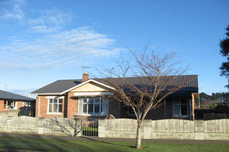 Photo of property in 64 Antrim Street, Windsor, Invercargill, 9810