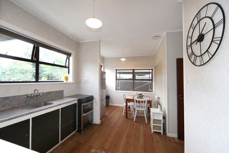 Photo of property in 9 Rutherford Road, Marewa, Napier, 4110