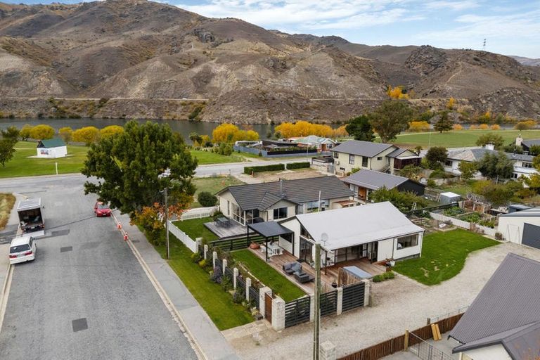 Photo of property in 12 Orient Street, Cromwell, 9310