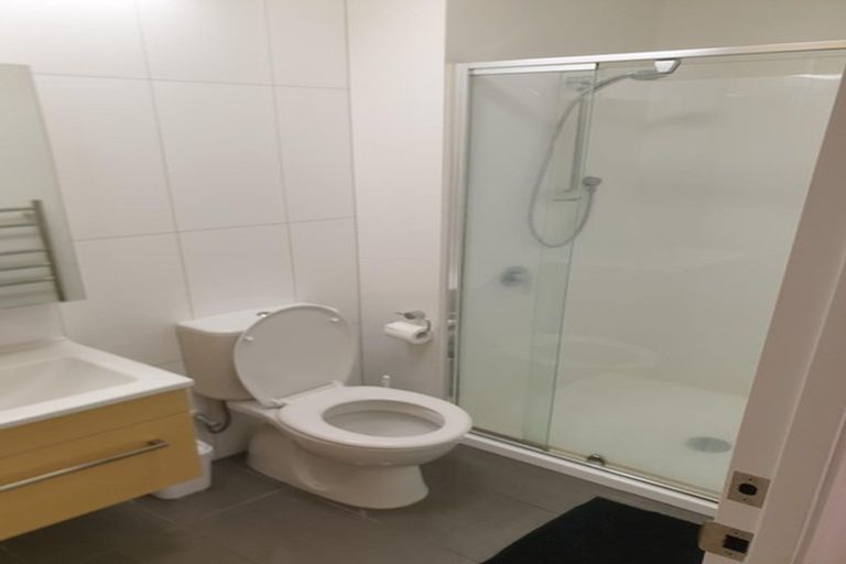 Photo of property in Twin Towers, 1107/17 Putney Way, Manukau, Auckland, 2104