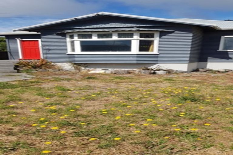 Photo of property in 78 Marine Parade, North New Brighton, Christchurch, 8083